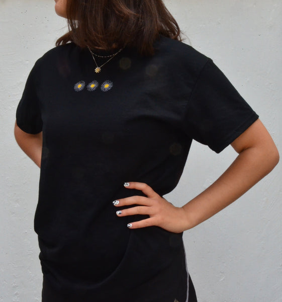 Daisies T-shirt - black